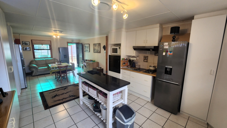 3 Bedroom Property for Sale in Dana Bay Western Cape